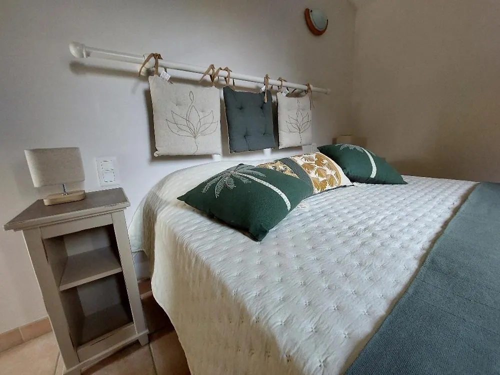 En Provence, Chez Stephanie Et Marcel Saint-Remy-de-Provence 0*,