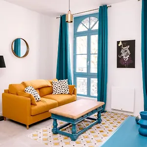 https://le-jules.hotels-rhonealpes.com